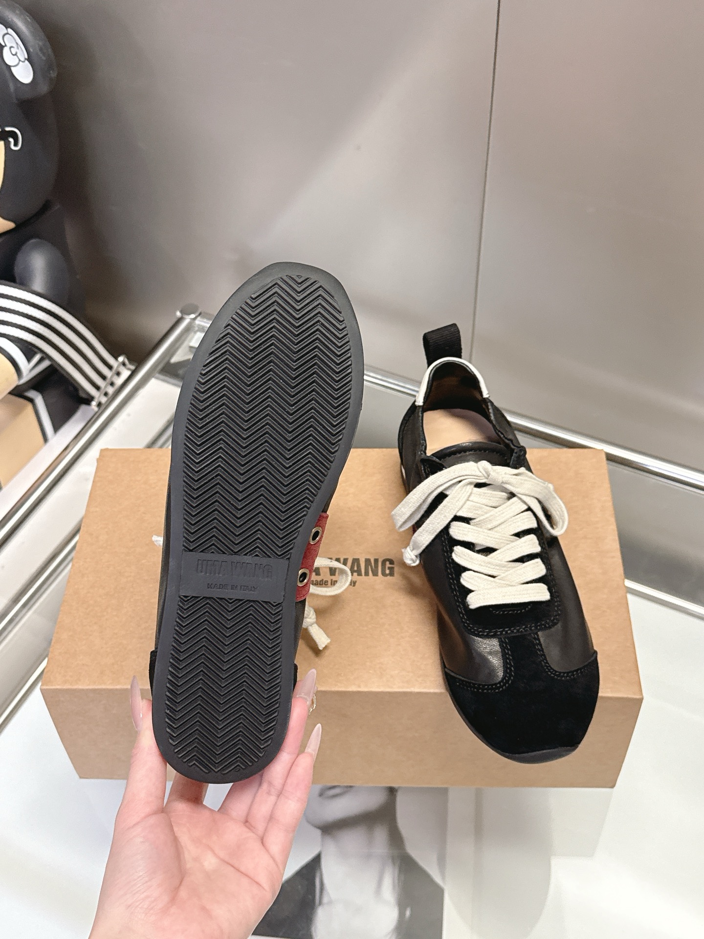 Women's high heels